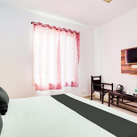 Hotel O Noida Stay Kültér fotó